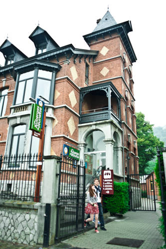Namur Belgien Rabattcode Booking.com