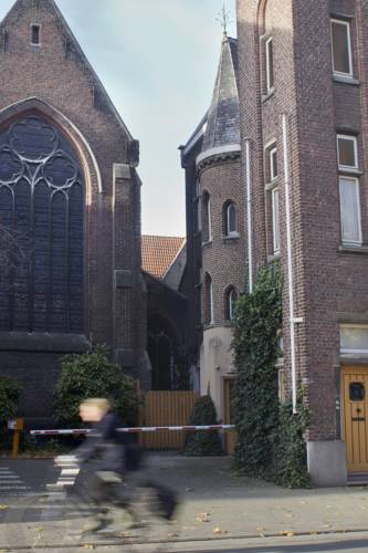 Mann Belgien Rabattcode Booking.com