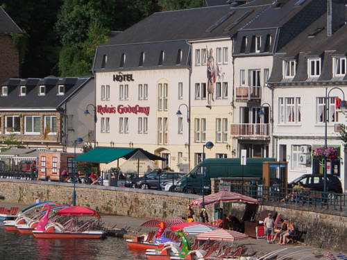 Bouillon Belgien Rabattcode Booking.com