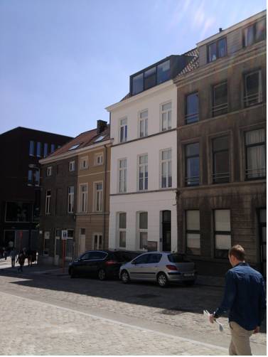 Mann Belgien Rabattcode Booking.com