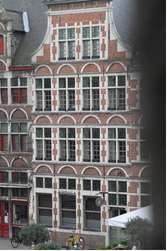 Mann Belgien Rabattcode Booking.com